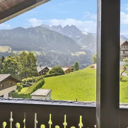 Reine By Mrs Miggins * Val dʼIlliez