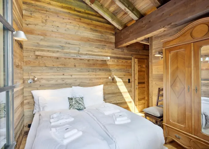 Reine By Mrs Miggins