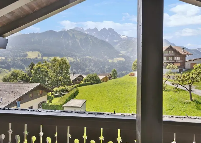 Reine By Mrs Miggins * Val dʼIlliez